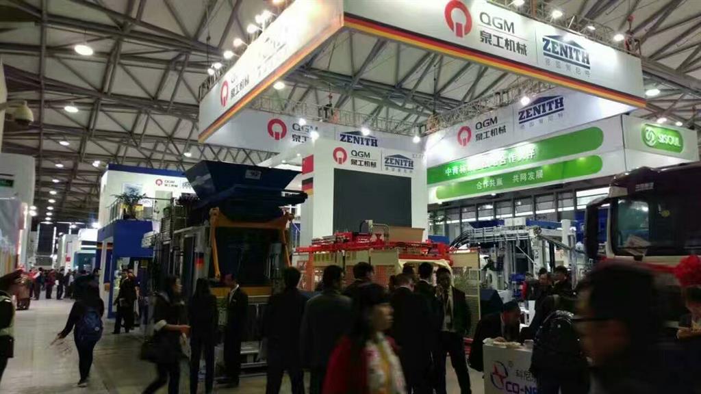 上海宝马展澳门银河博彩官方网站股份彰显世界级工程机械企业实力