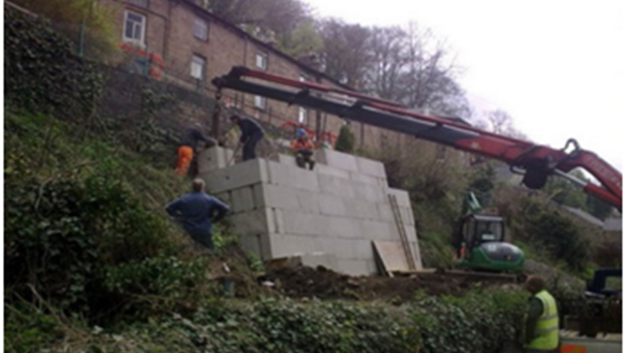 防洪靠“神器”？澳门银河博彩官方网站德国策尼特向抗洪英雄致敬！